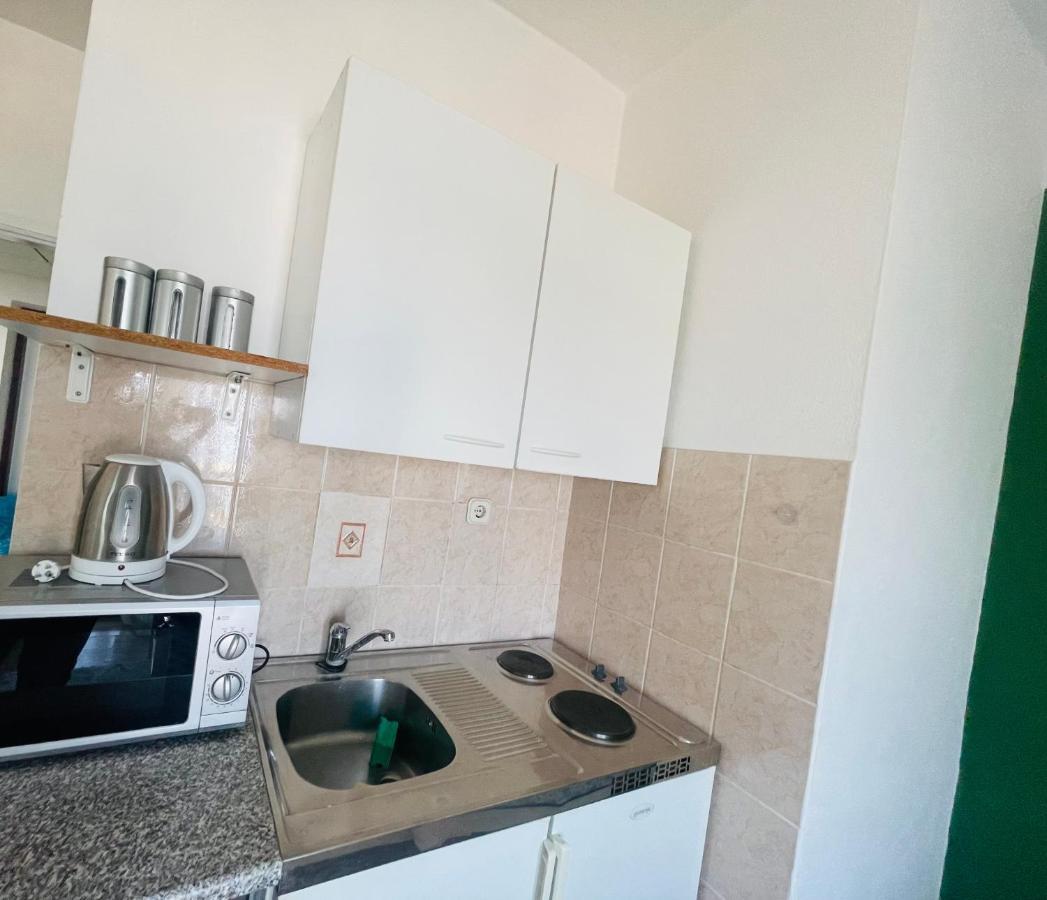 Apartments Esperanza Pašman エクステリア 写真