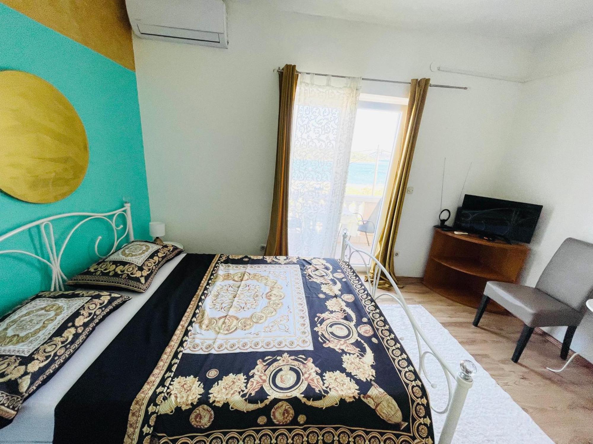 Apartments Esperanza Pašman エクステリア 写真