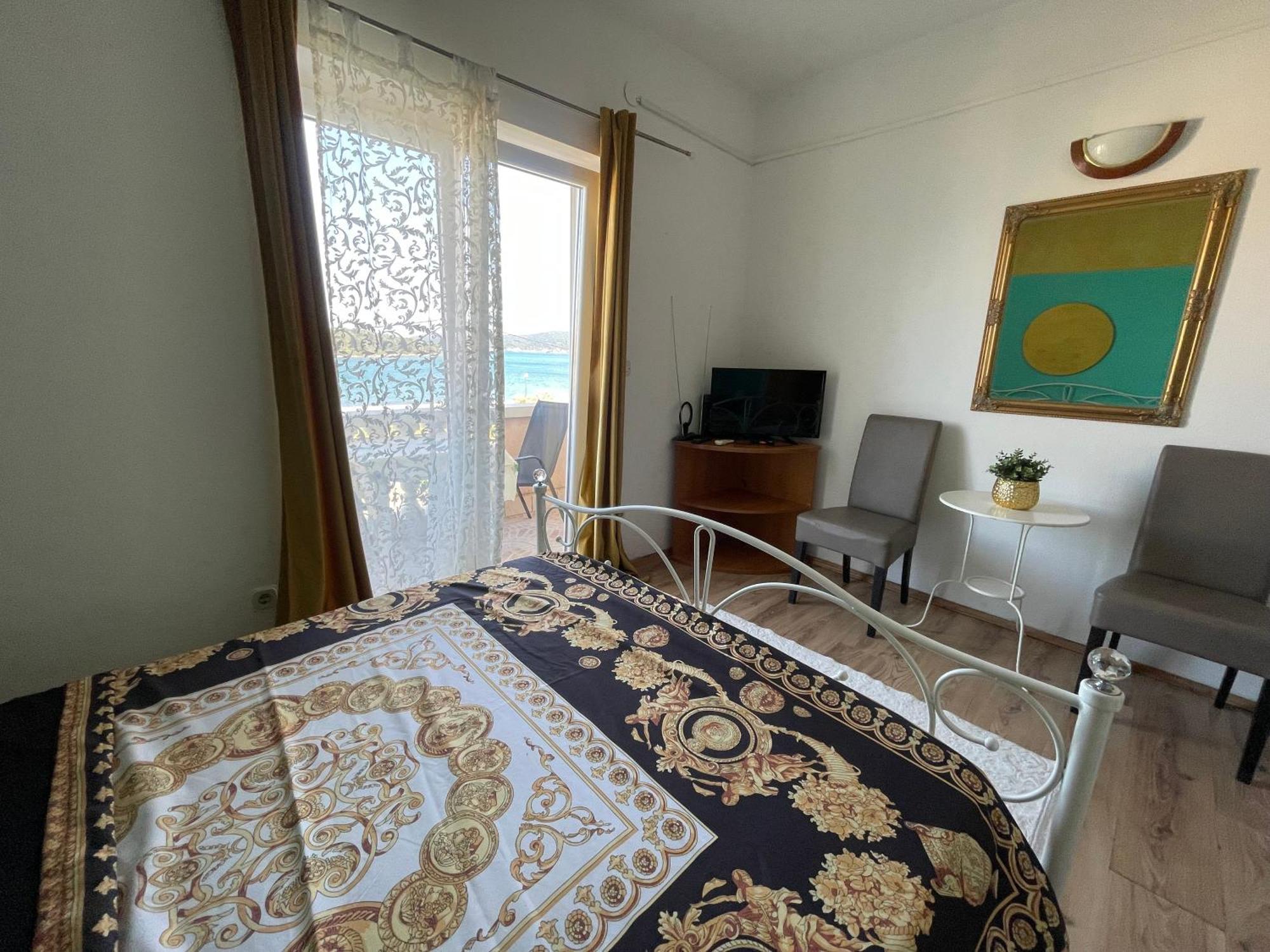 Apartments Esperanza Pašman エクステリア 写真